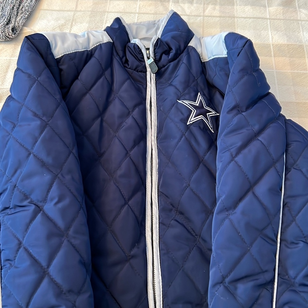 NFL Team Apparel Dallas Cowboys Quilted Lightweight Jacket